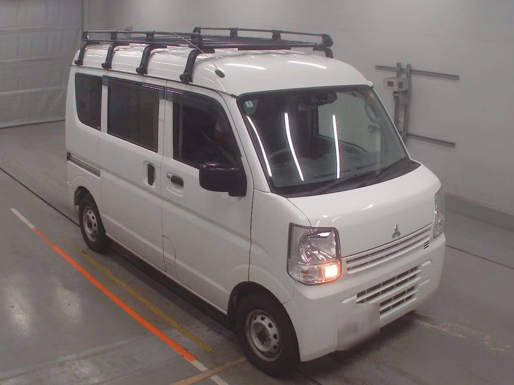 MITSUBISHI MINICAB