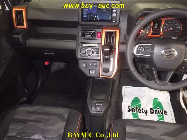 DAIHATSU TAFT