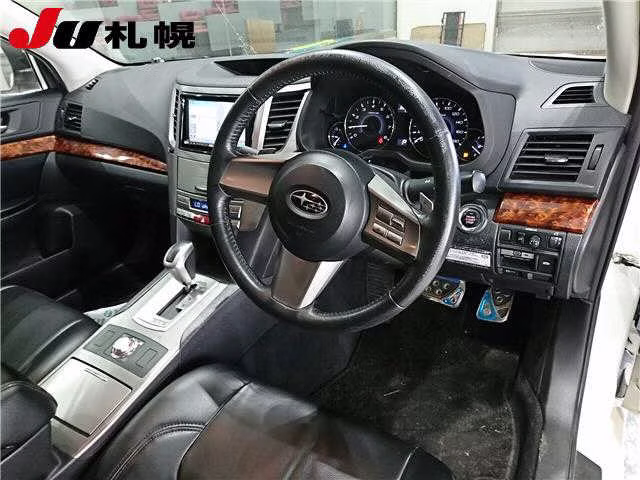SUBARU LEGACY
