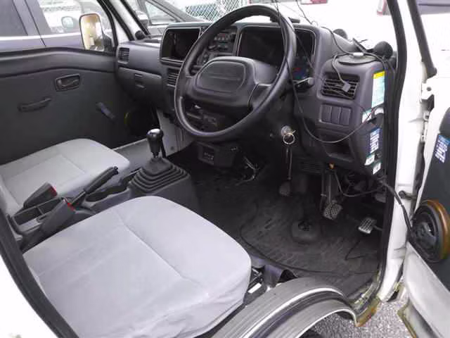 SUBARU SAMBAR