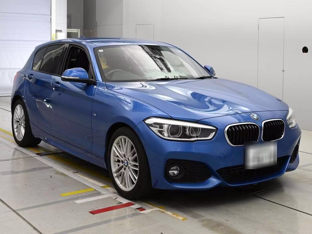 BMW 1-SERIES