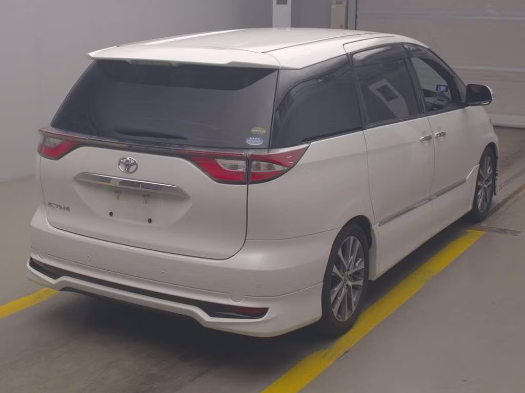 TOYOTA ESTIMA