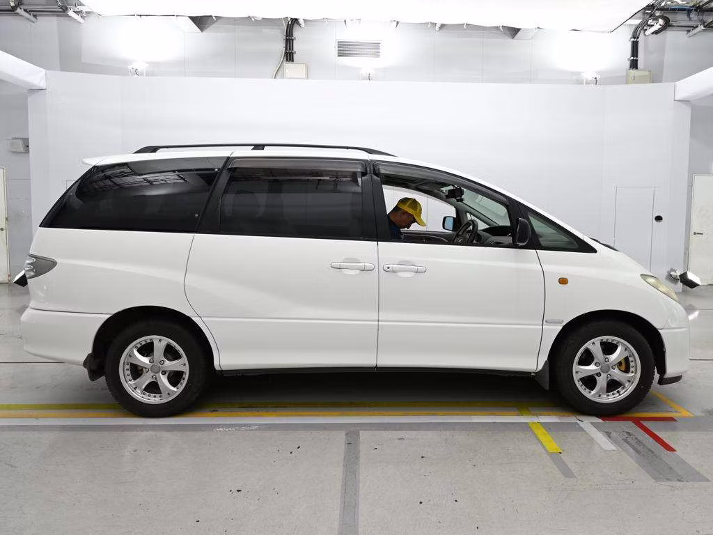 TOYOTA ESTIMA
