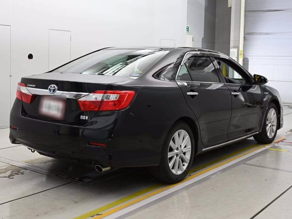 TOYOTA CAMRY