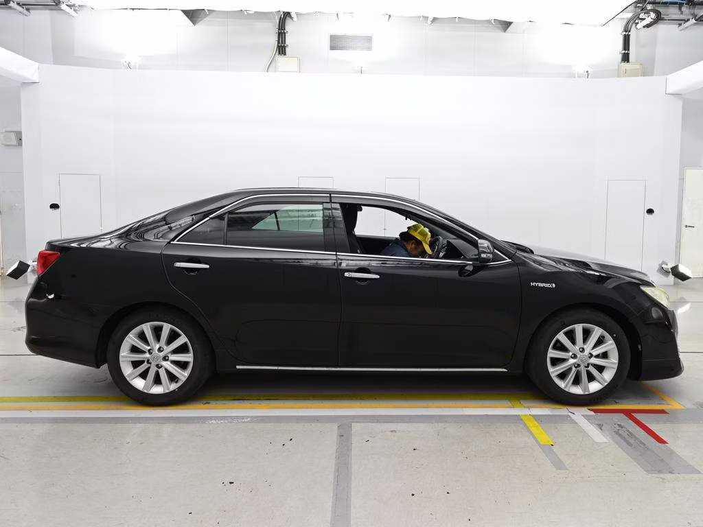 TOYOTA CAMRY