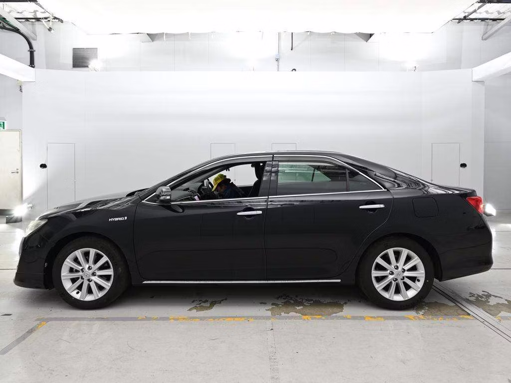 TOYOTA CAMRY