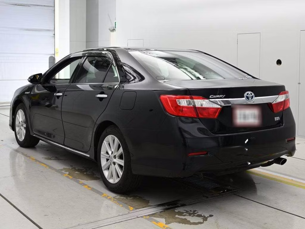 TOYOTA CAMRY