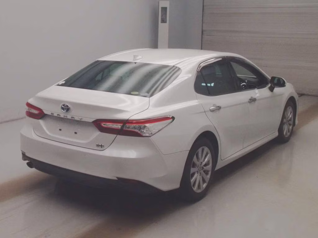 TOYOTA CAMRY