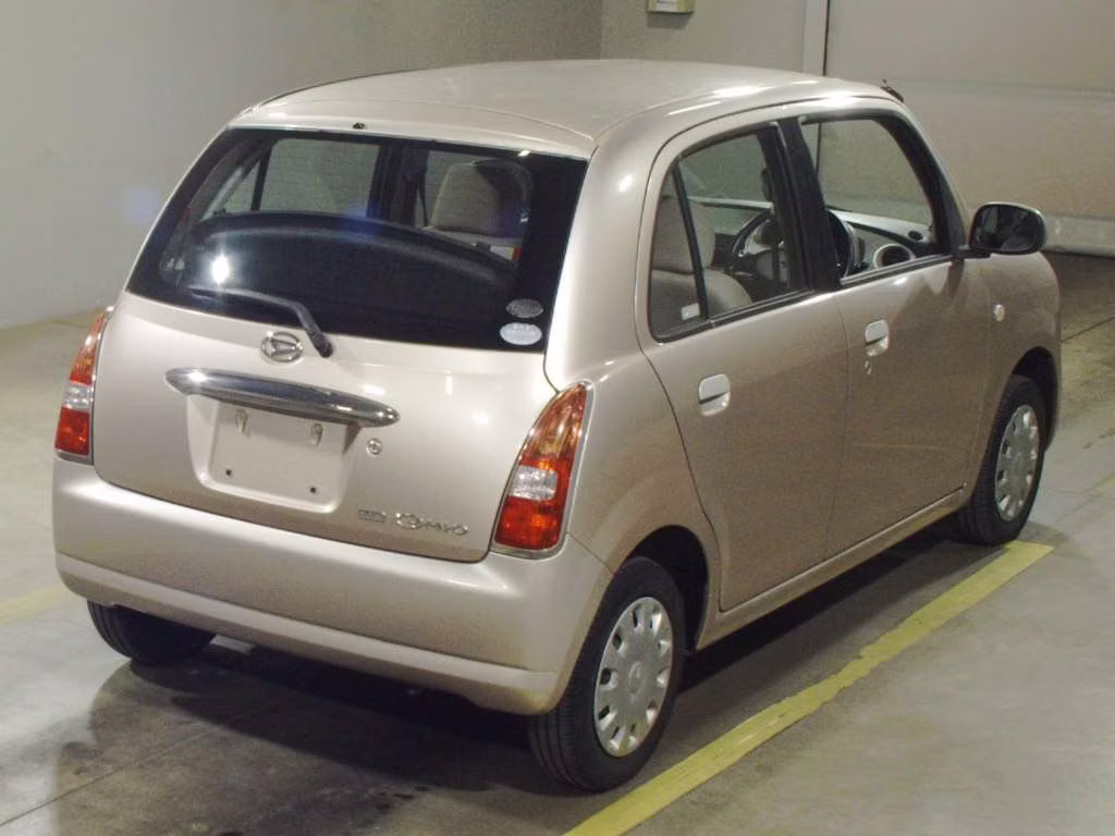 DAIHATSU MIRA GINO