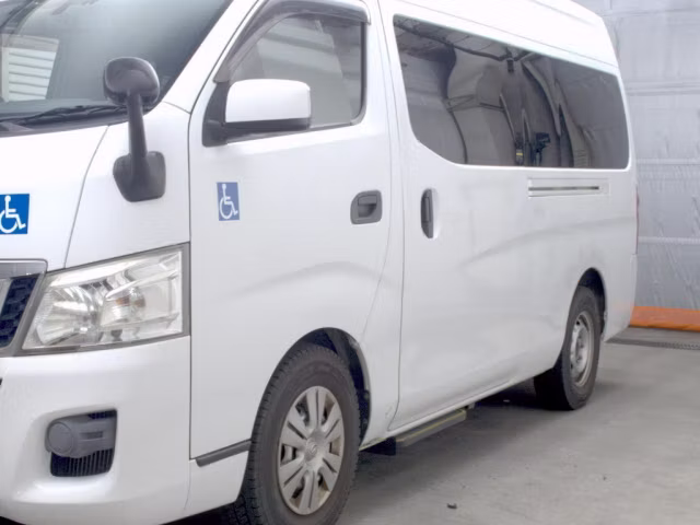 NISSAN NV350 CARAVAN