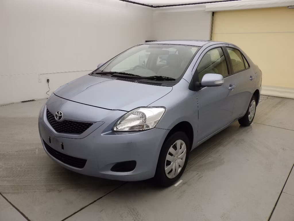 TOYOTA BELTA