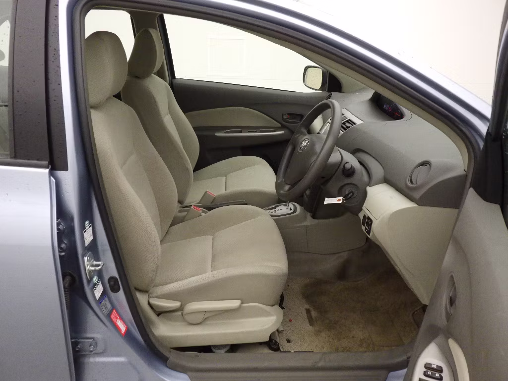TOYOTA BELTA