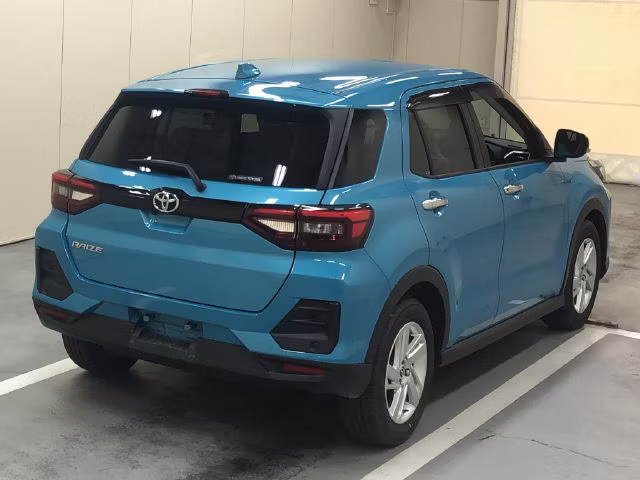TOYOTA RAIZE