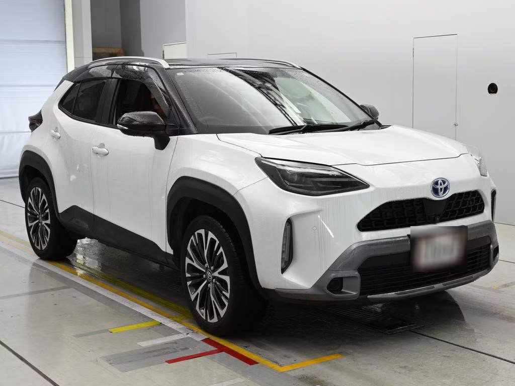 TOYOTA YARIS CROSS