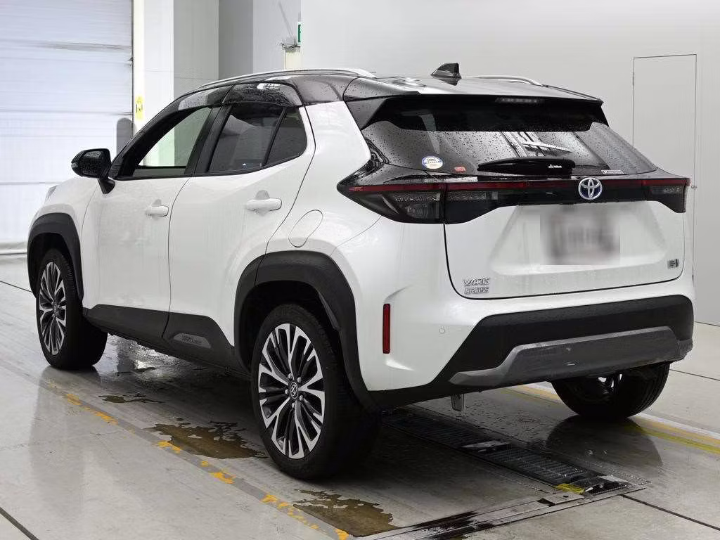 TOYOTA YARIS CROSS