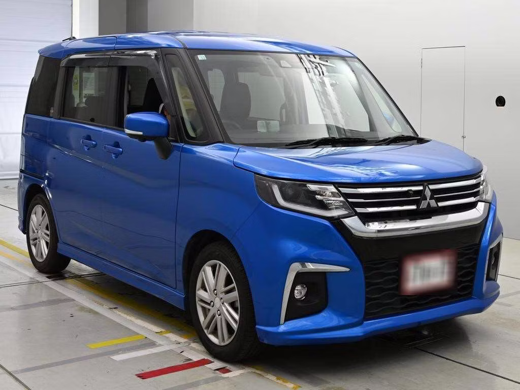 MITSUBISHI DELICA D:2