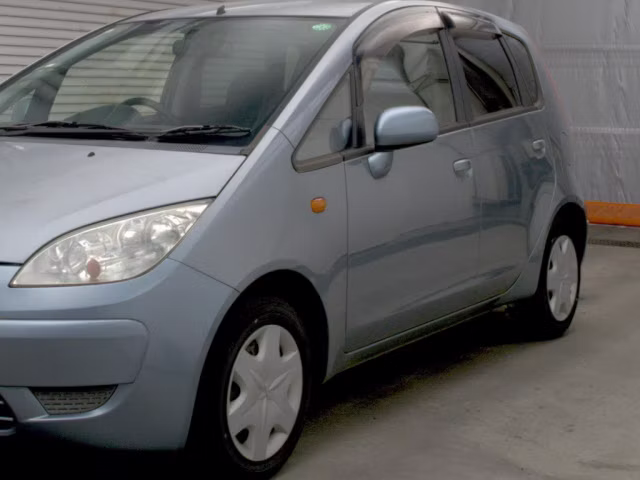MITSUBISHI COLT