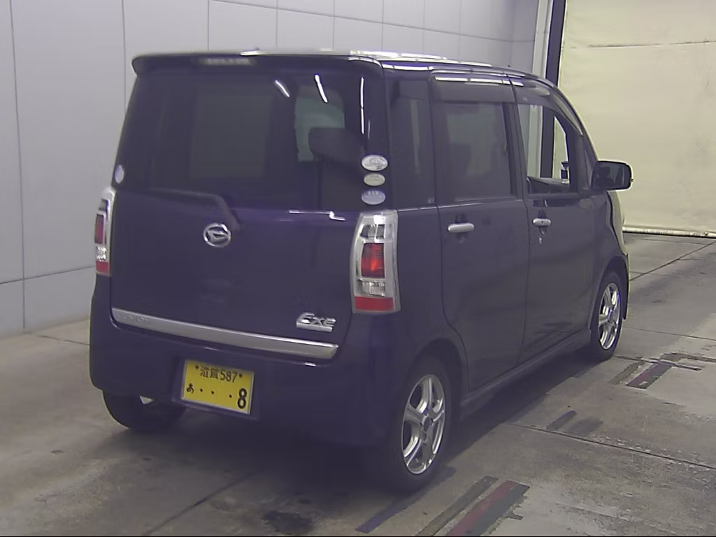 DAIHATSU TANTO EXE