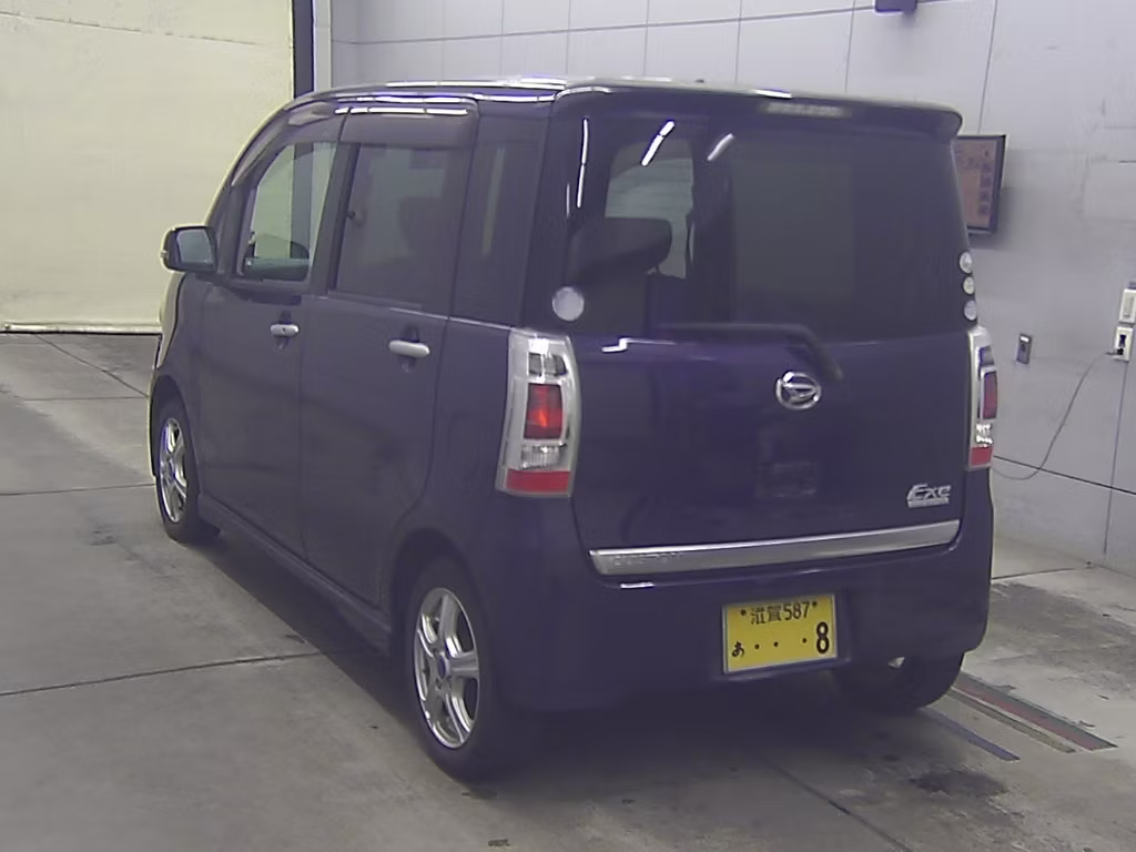 DAIHATSU TANTO EXE