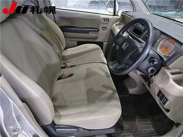 HONDA LIFE