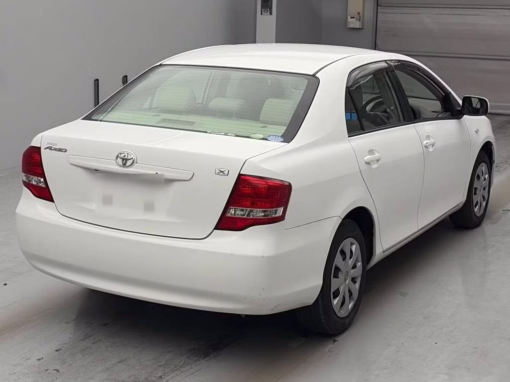 TOYOTA COROLLA AXIO