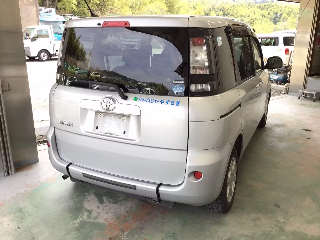 TOYOTA SIENTA