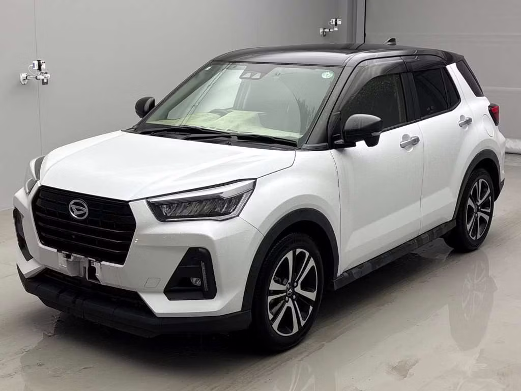 DAIHATSU ROCKY