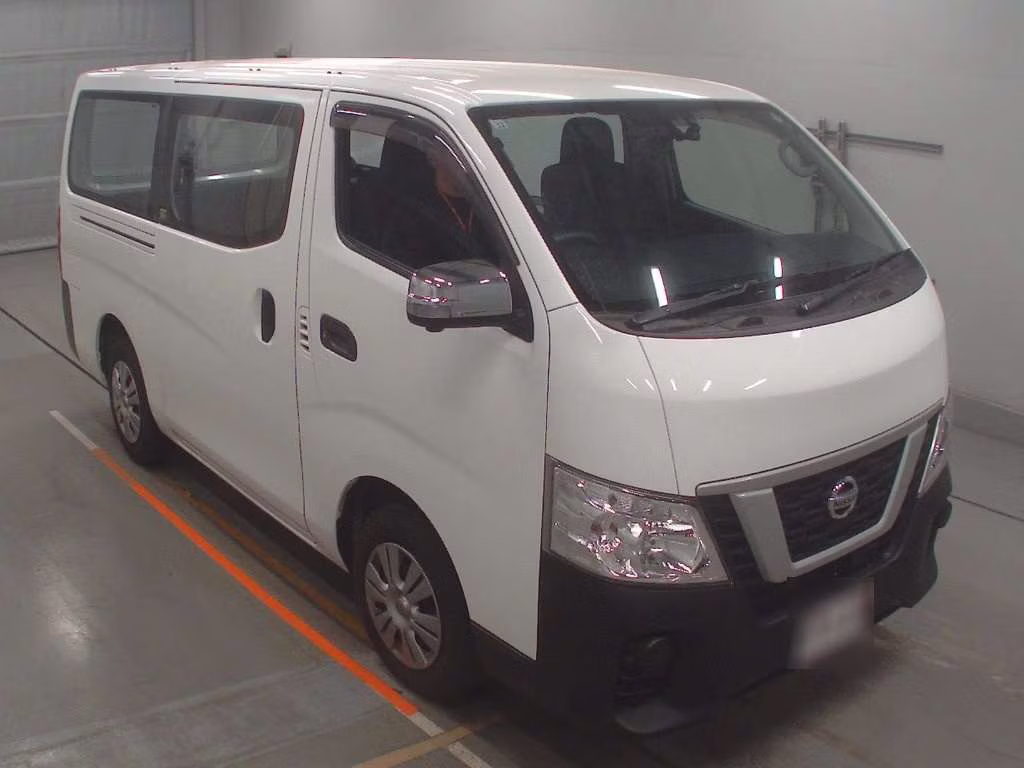 NISSAN NV350 CARAVAN