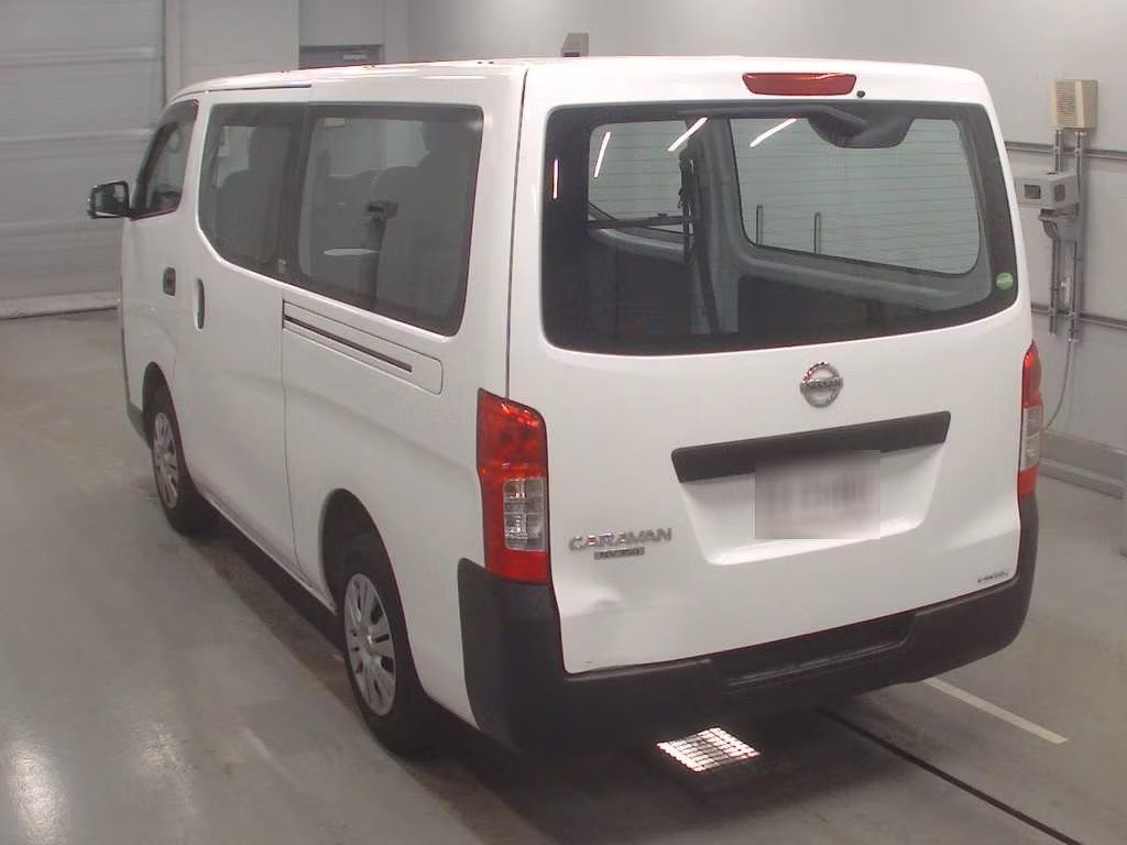 NISSAN NV350 CARAVAN