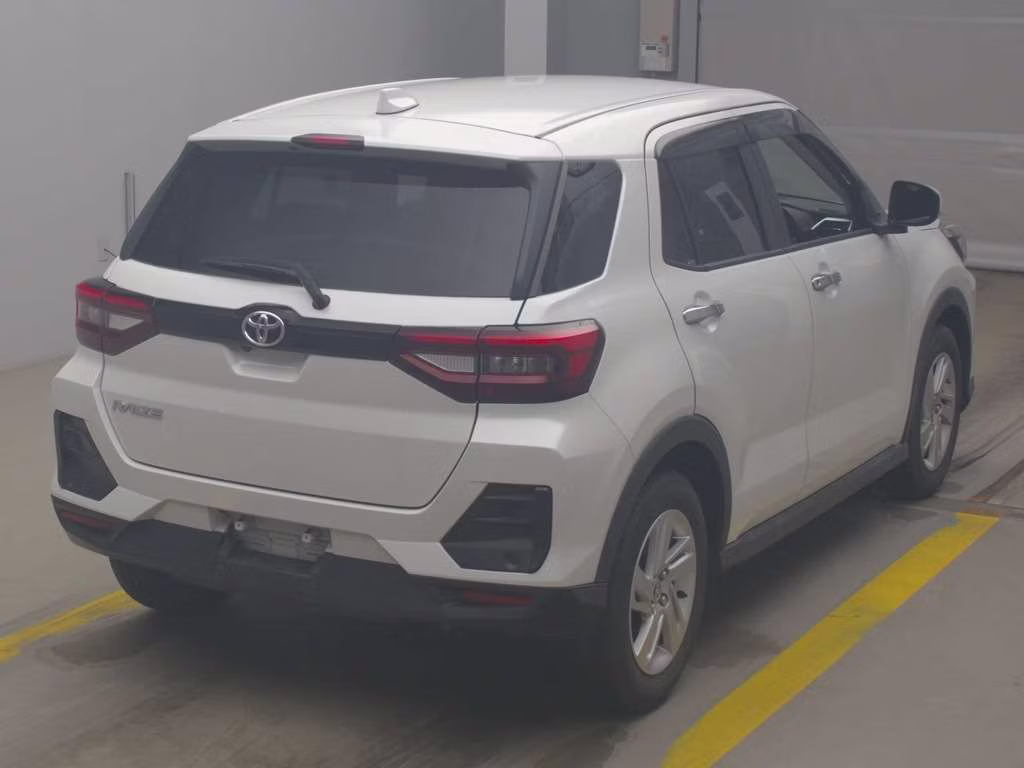 TOYOTA RAIZE