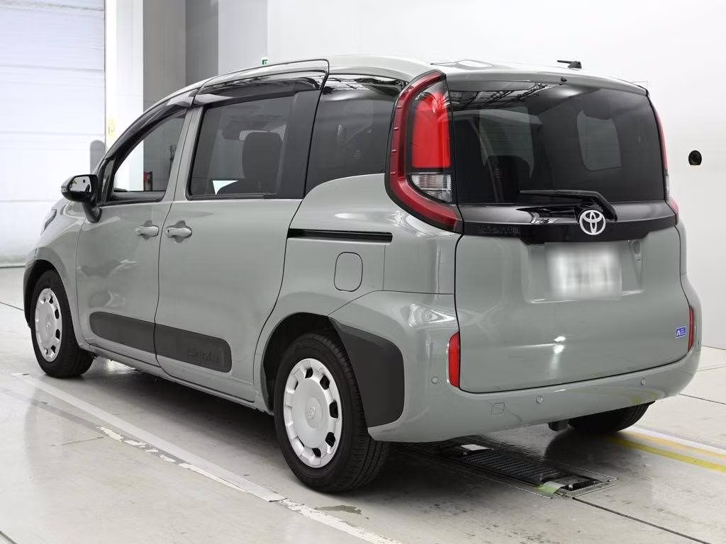 TOYOTA SIENTA