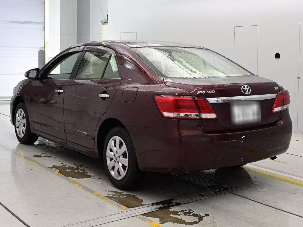TOYOTA PREMIO