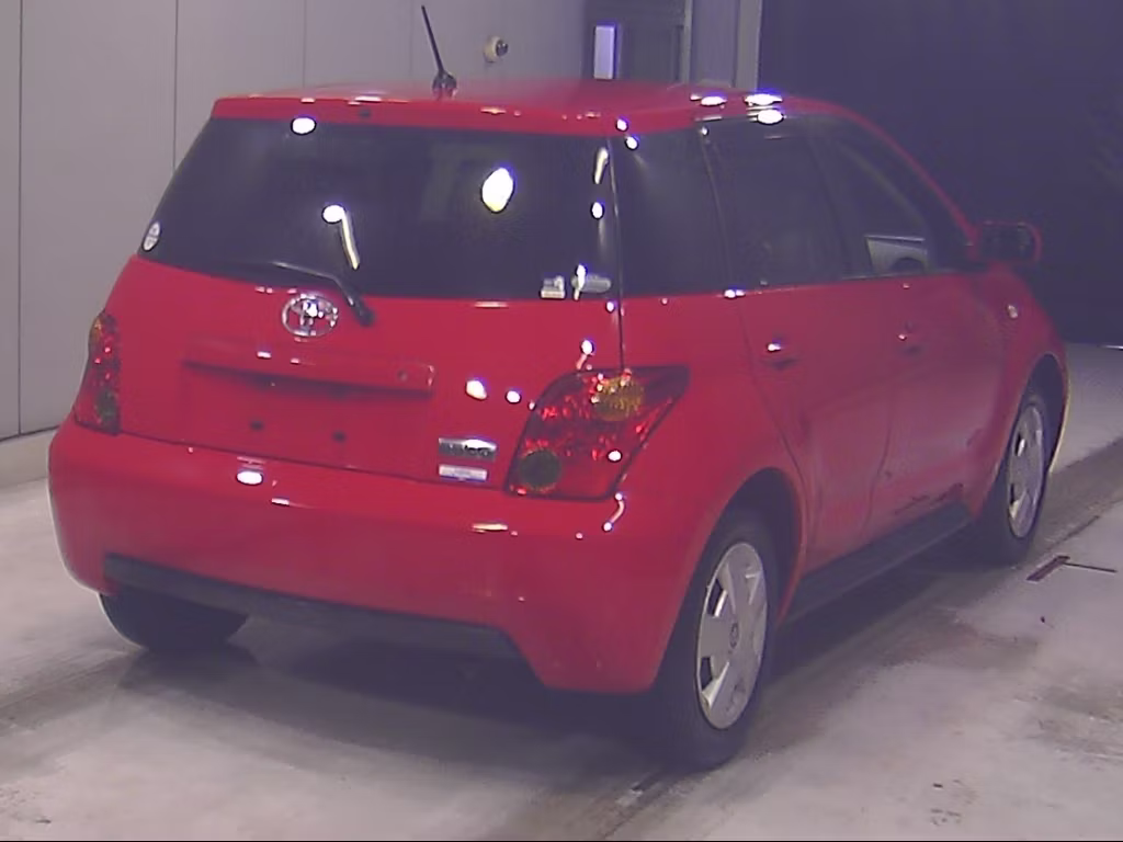 TOYOTA IST