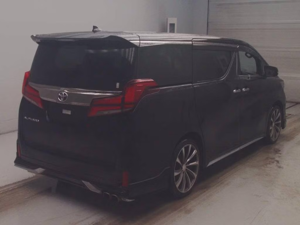 TOYOTA ALPHARD