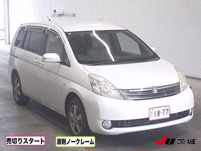TOYOTA ISIS