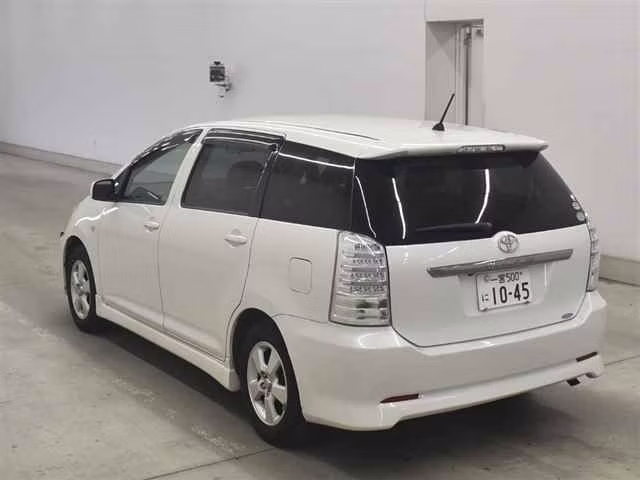 TOYOTA WISH
