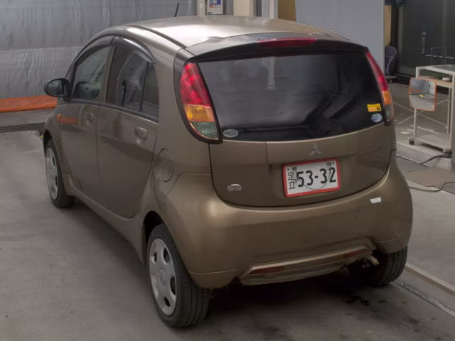 MITSUBISHI I