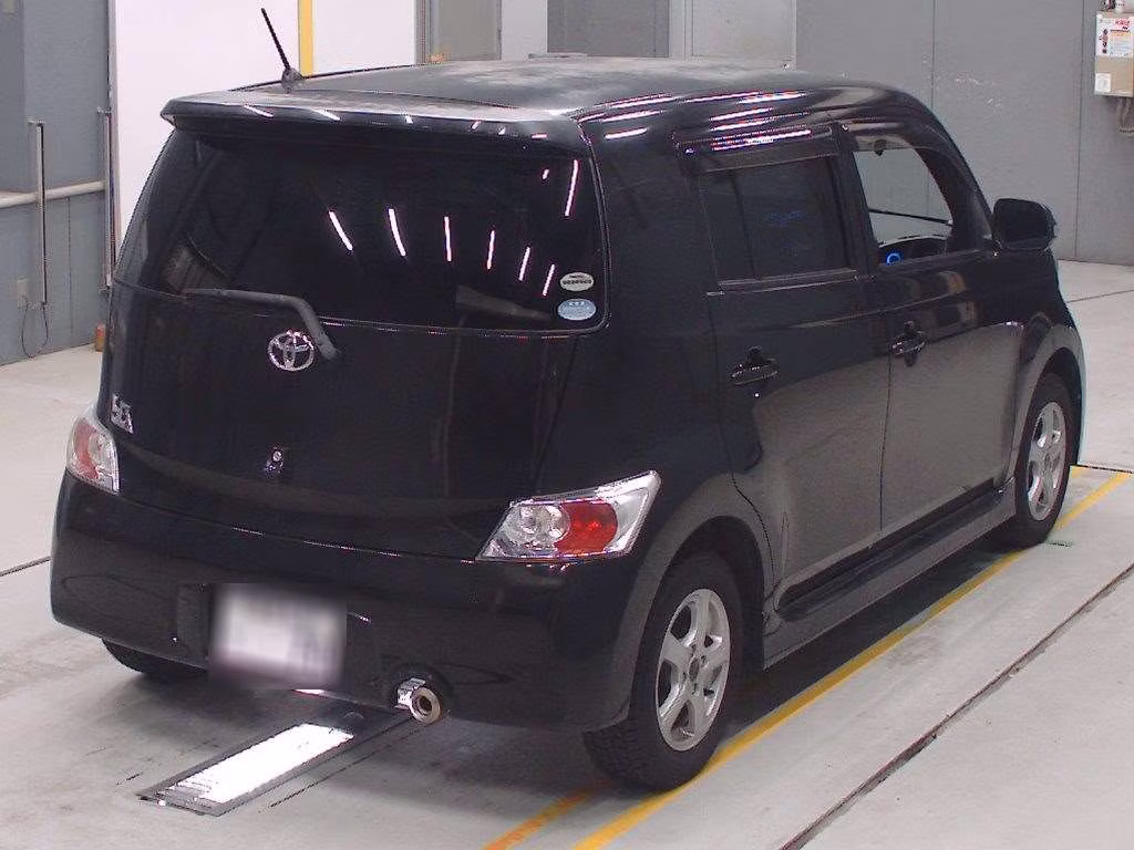 TOYOTA BB