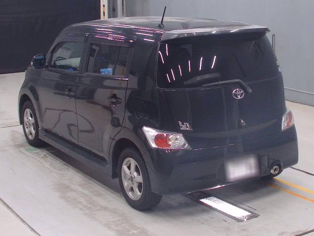 TOYOTA BB