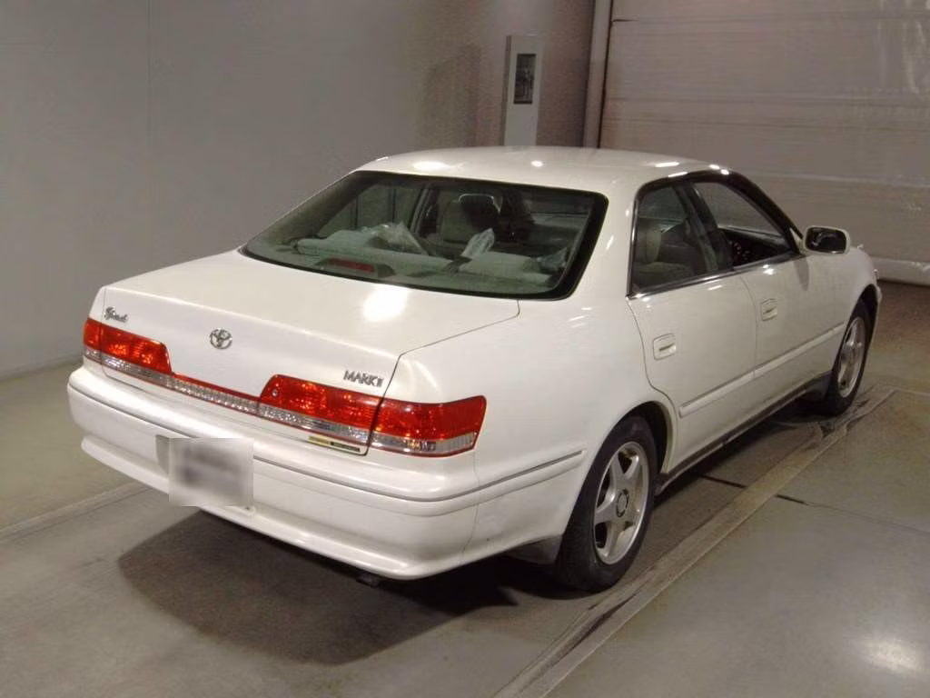 TOYOTA MARK II