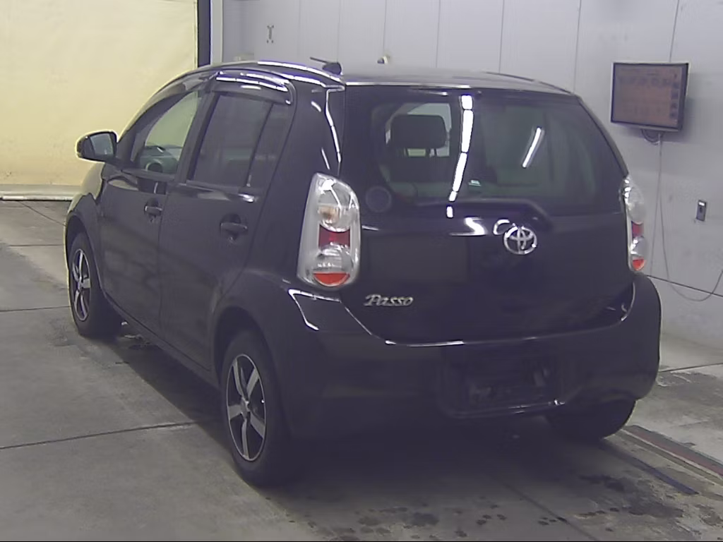 TOYOTA PASSO