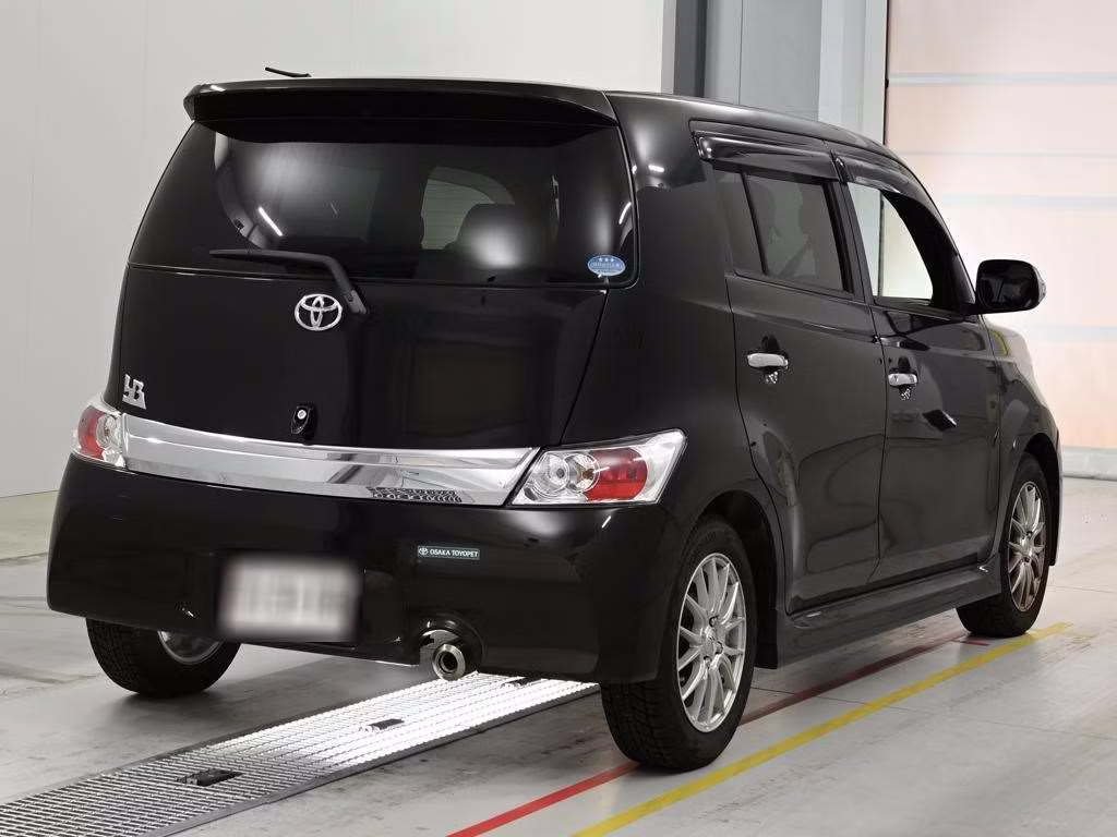 TOYOTA BB