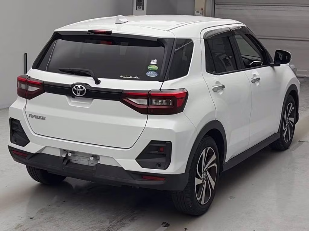 TOYOTA RAIZE