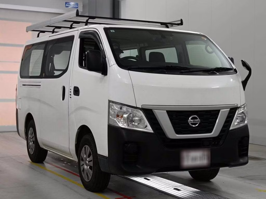 NISSAN NV350 CARAVAN