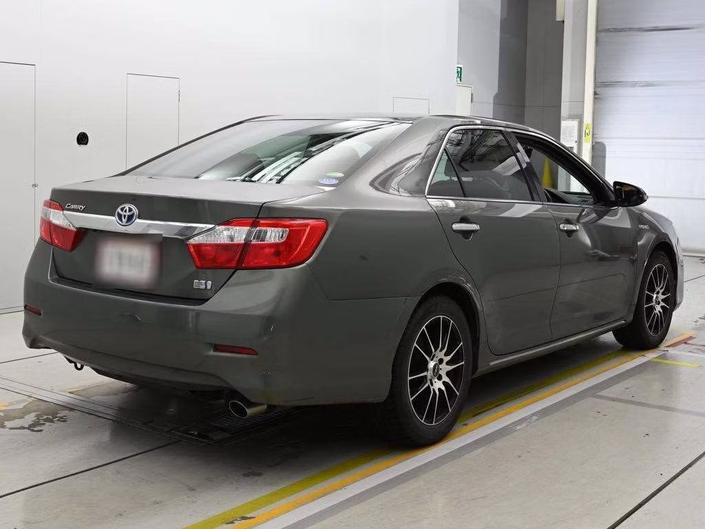 TOYOTA CAMRY