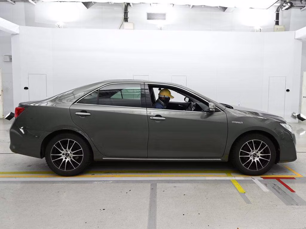 TOYOTA CAMRY
