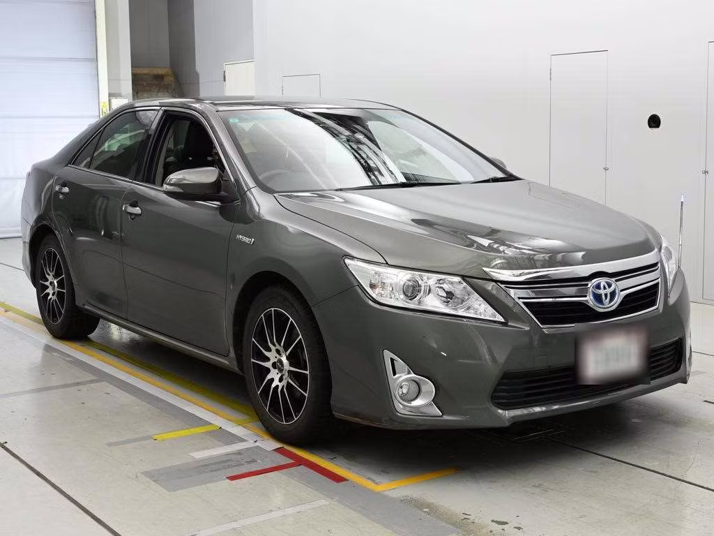 TOYOTA CAMRY