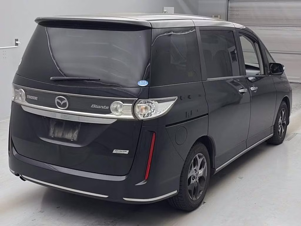 MAZDA BIANTE