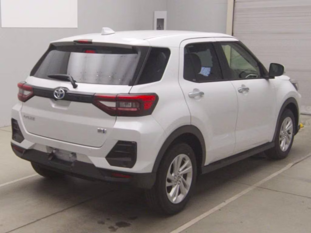 TOYOTA RAIZE