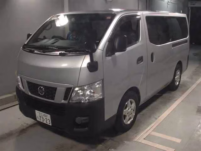 NISSAN NV350 CARAVAN